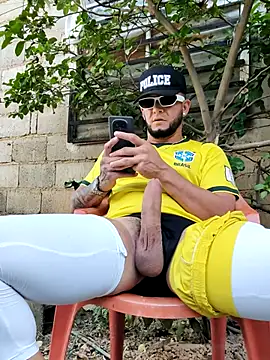 PIGHIGHDIRTY_p0: απευθείας συνομιλία ΧΧΧ