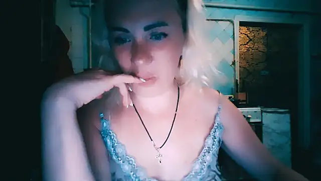 EmmaCat_ Chat XXX live