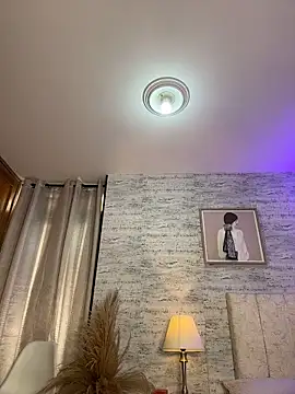 دردشة HoneyMollyX الجنسية المباشرة