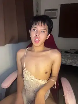 Plaxxxtique 现场XXX聊天