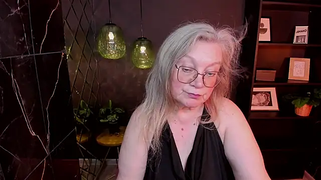 NataliMellow's Live XXX Chat