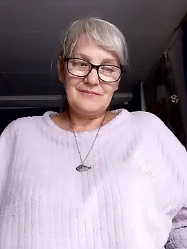irinamaux's Live XXX Chat
