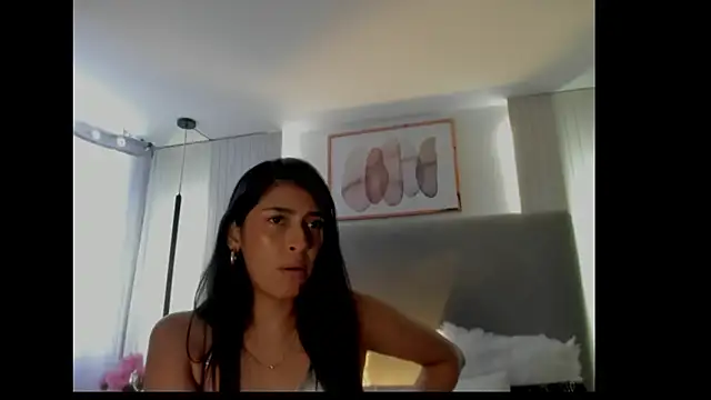 BrigitteVons' Live XXX Chat