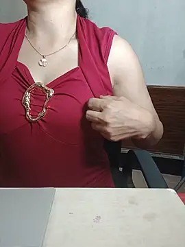 Chanchal--Navya's Live XXX Chat