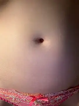צ'אט XXX בשידור חי של Luna_honey7