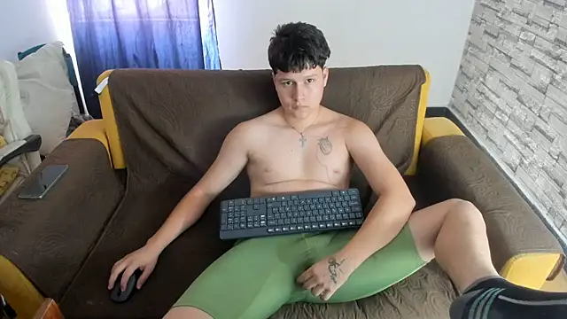 daniel_leon 现场XXX聊天