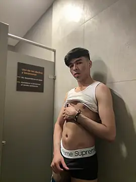 Chat XXX en directo de The_Conquer