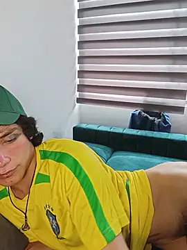 LittleTymmy Live XXX-chat