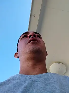 XXX chat uživo modela Gabriel_leon33