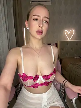 AlisaPearlのライブXXXチャット