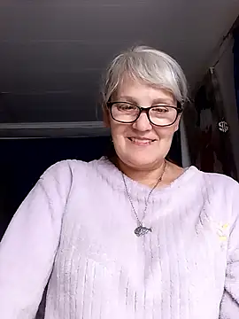 Chat XXX ao vivo de irinamaux