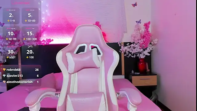emma_ayalaのライブXXXチャット
