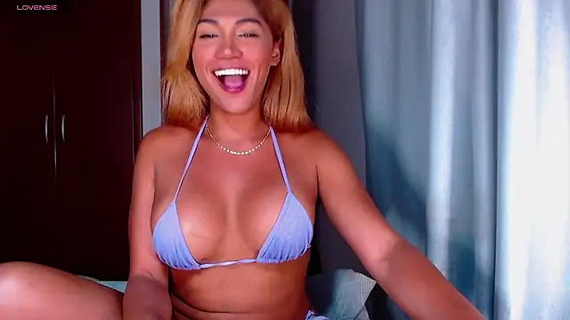 TastyTrap_18's Live XXX Chat
