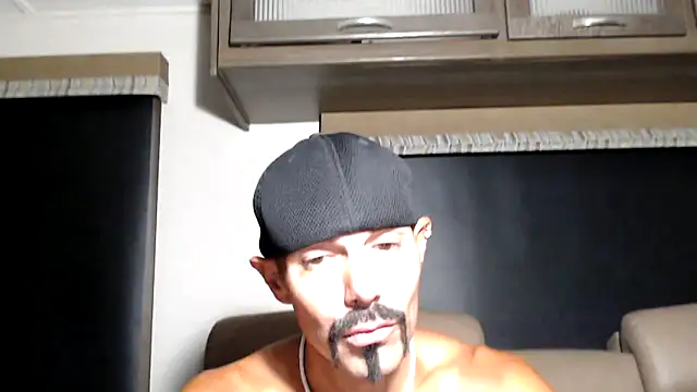 ThickD2C's Live XXX Chat