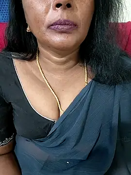 Siri_telugutamil95 Webcam Show