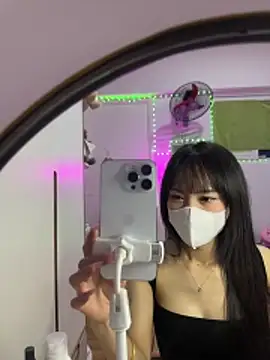 Lov3lily's Live XXX Chat