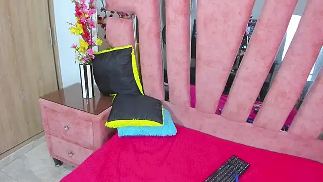 دردشة MaraKarly الجنسية المباشرة