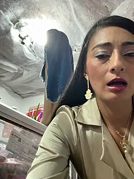 IsabellaMariet – Naživo XXX chat