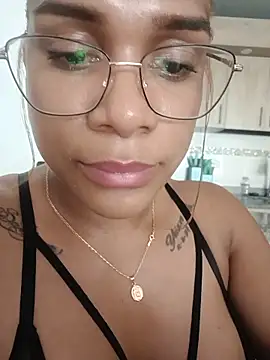 KarinRoss XXX чат на живо
