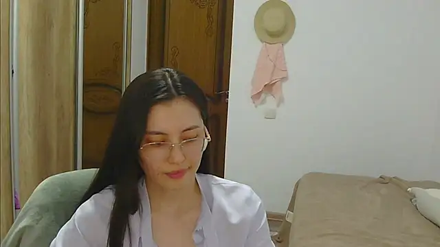 AshleyTropiano's Live XXX Chat