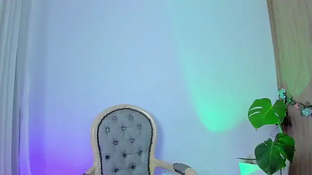 Amatiista's Live XXX Chat