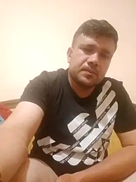 Canercakan Adlı Modelin Canlı XXX Sohbeti