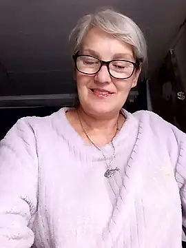 irinamaux's Live XXX Chat
