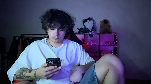 _ELIGOS_ Live XXX Chat