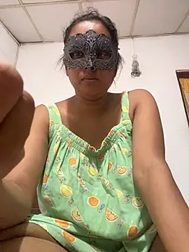 Lisa-40's Live XXX Chat