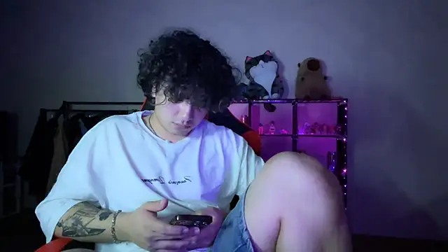 _ELIGOS_ élő XXX-chatje