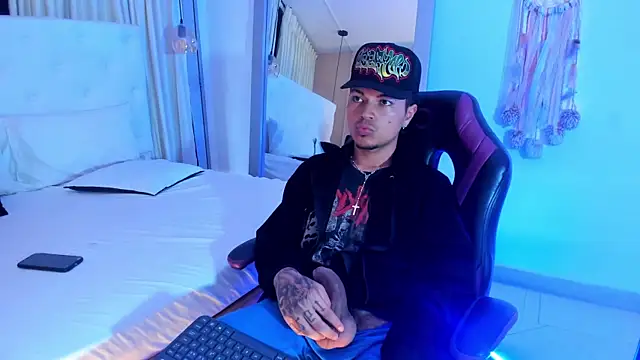 Chat XXX ao vivo de Briian__