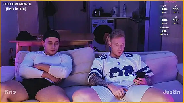 Chat XXX en directo de Justin_Hardy