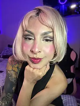 Cinamoonn Chat XXX in diretta
