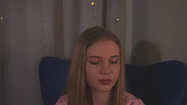 tayashy Chat XXX in diretta