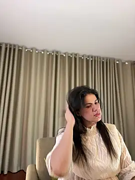 Chat +18 de Zandrina ao vivo