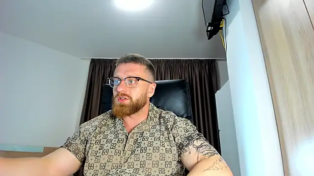 Findom_guy Webcamshow