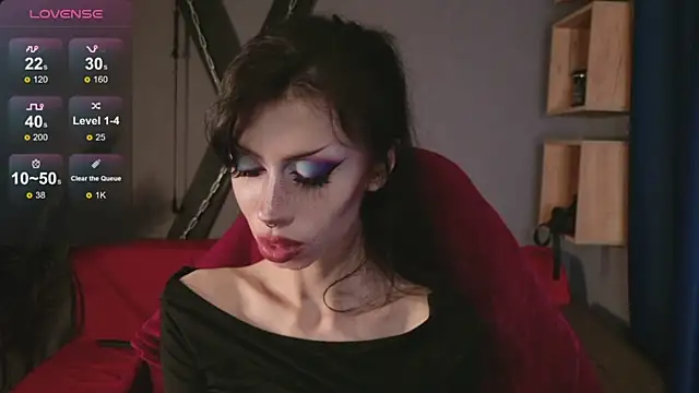 devvilss_toy: онлайн-секс-чат
