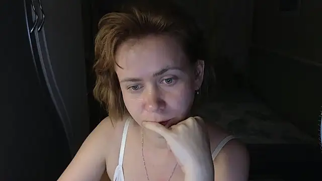 Riley_Roo élő XXX-chatje