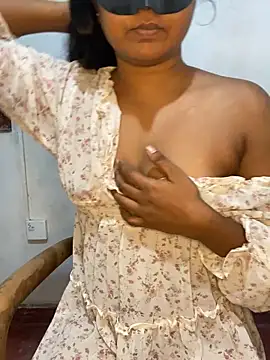 Ishi_kella Adlı Modelin Canlı XXX Sohbeti