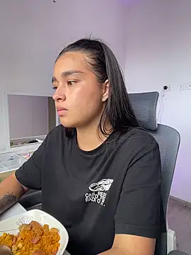 I_Samanthaa – Naživo XXX chat