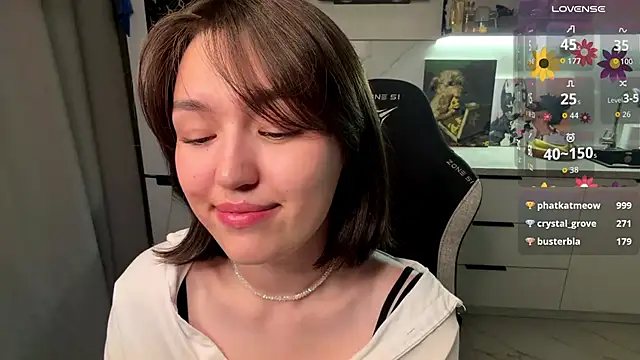 lilysolar 现场XXX聊天
