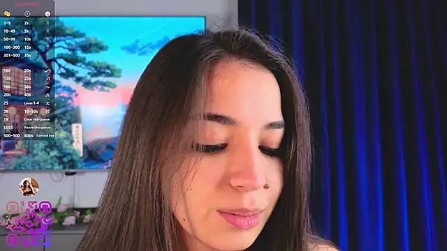 Chat XXX en directo de EmmyNoel