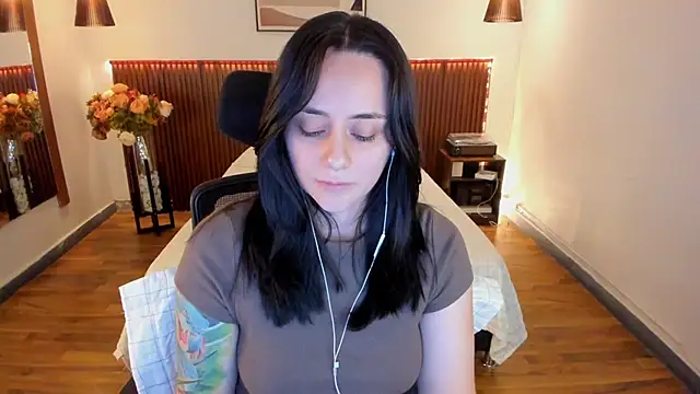 KatherineBond's Live XXX Chat