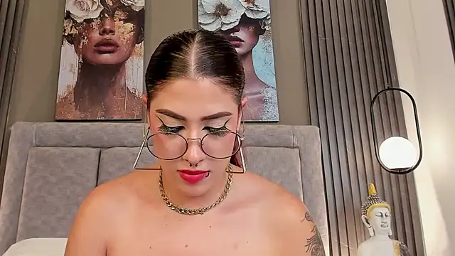 Darly_Hoopers Live XXX-Chat