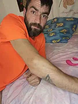 CleverPitzimitzi's Live XXX Chat