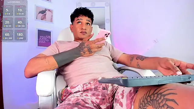 zack-fentty Live XXX-Chat