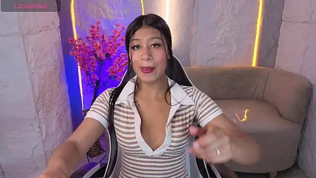 Chat XXX en directo de Canela_savage_tx