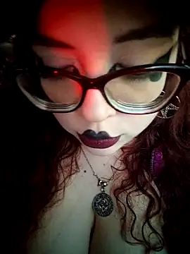 alicce_moon_ XXX чат на живо