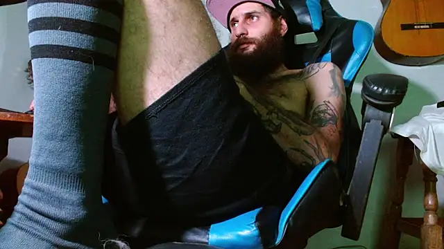 Chat XXX en directo de Tatted21xxx