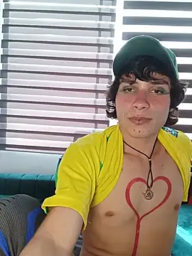 LittleTymmy Live XXX-chat